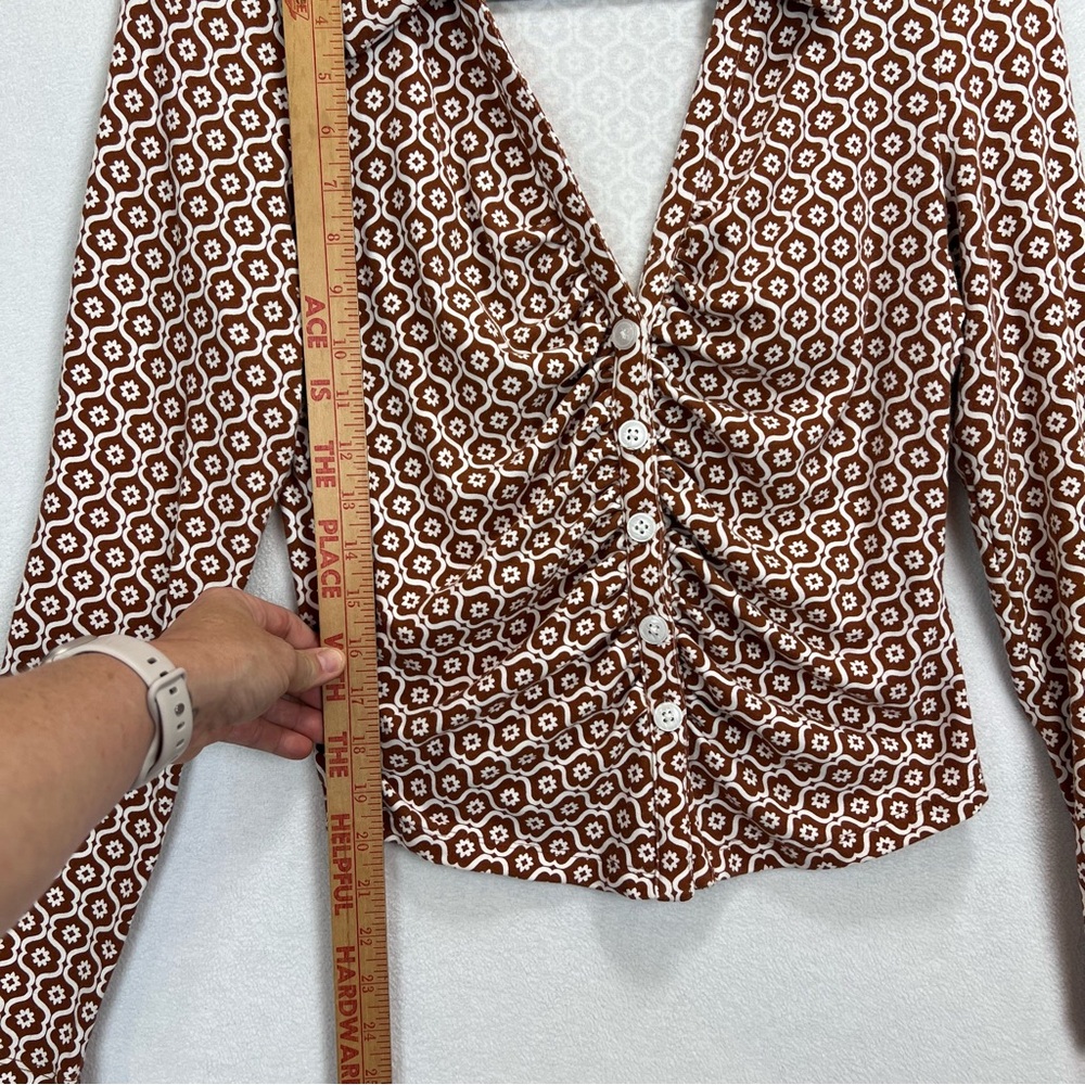 Anthropologie Maeve Ruched Shirt Size Medium Retro Graphic Print Y2K Inspired - Picture 4 of 9